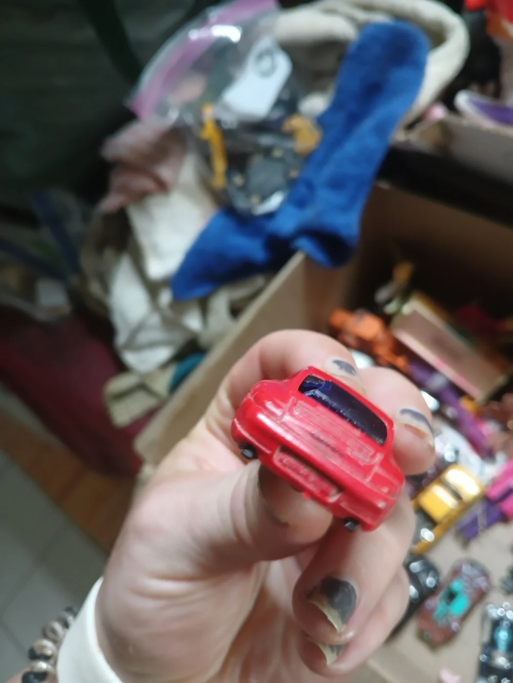 maisto durable red